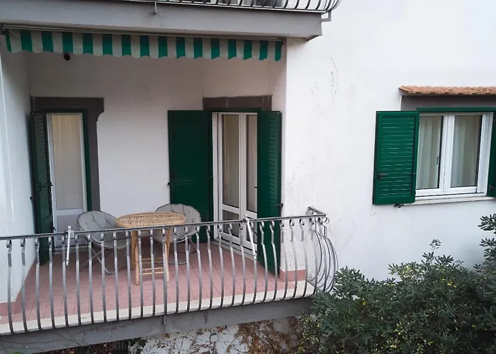 Diamonds House Apartment *